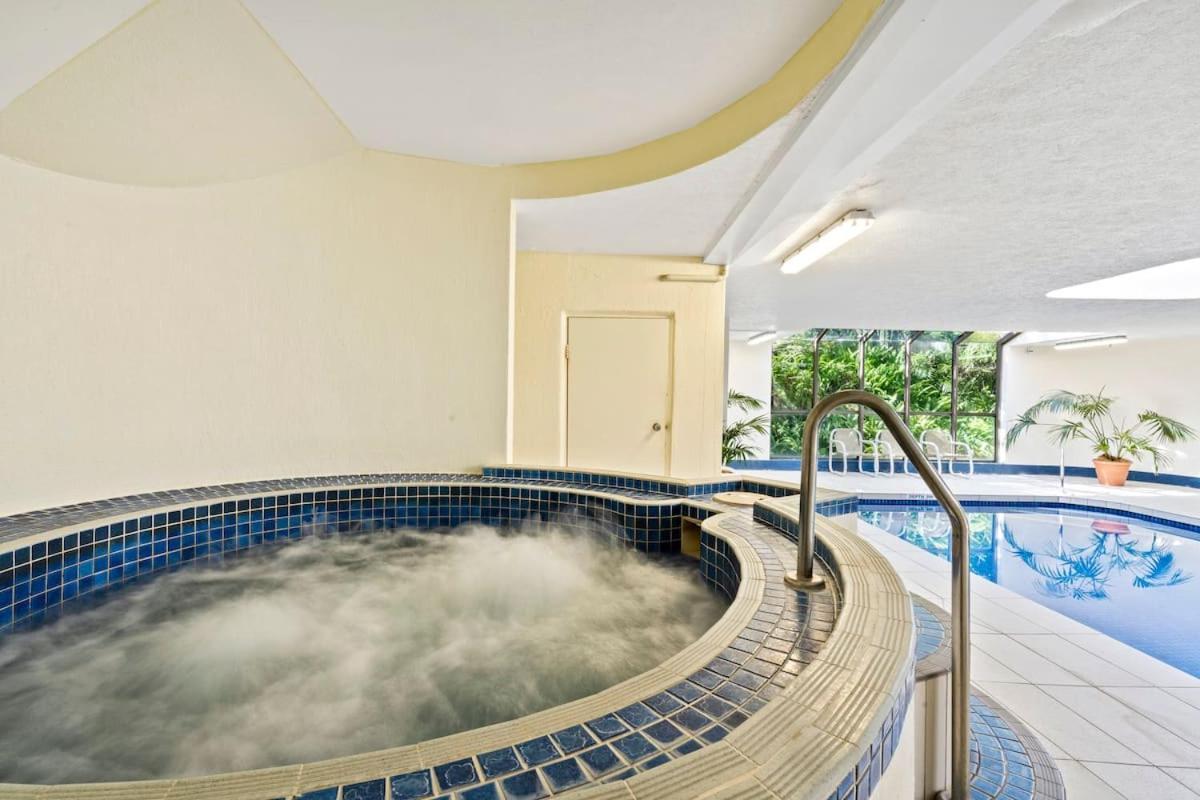 Apartment Surfers Paradise Mediterranean *