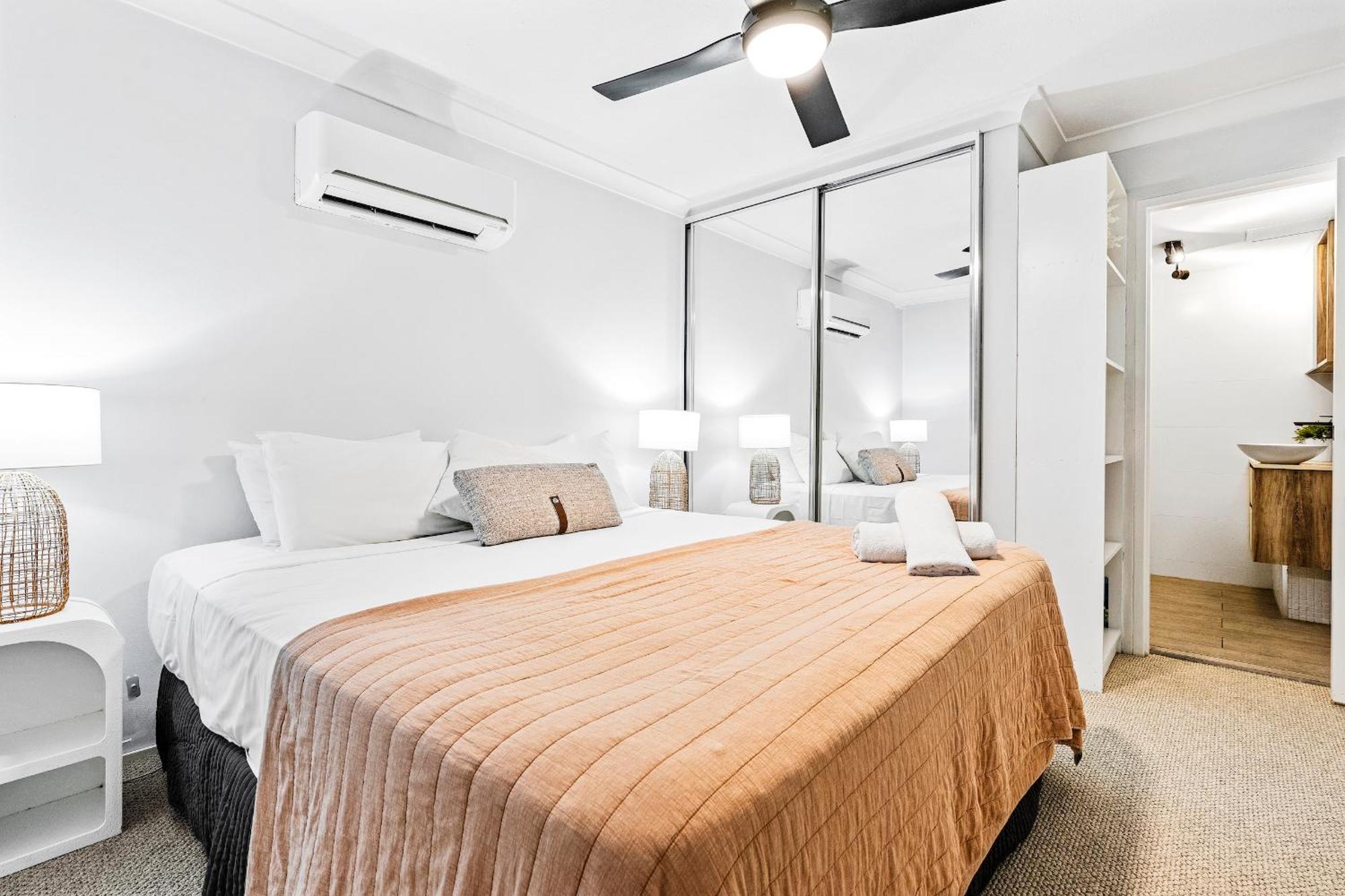 Surfers Paradise Mediterranean * Gold Coast