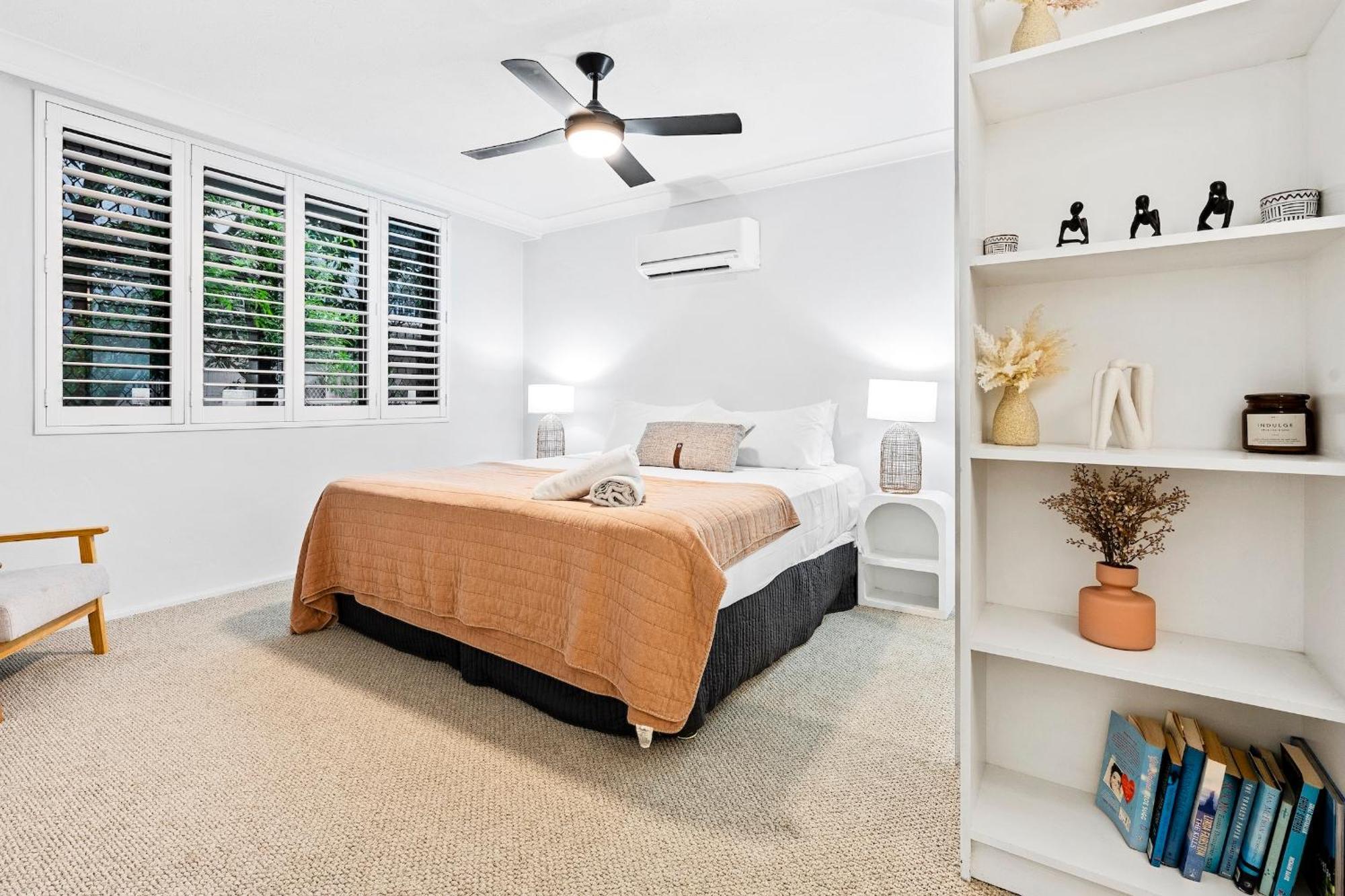 Surfers Paradise Mediterranean Apartment Gold Coast